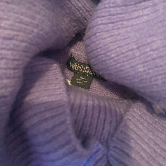 Women's turtleneck sweater never worn - Picture 2 of 2